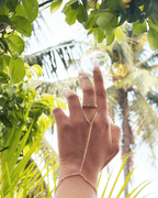 Honeylight hand chain