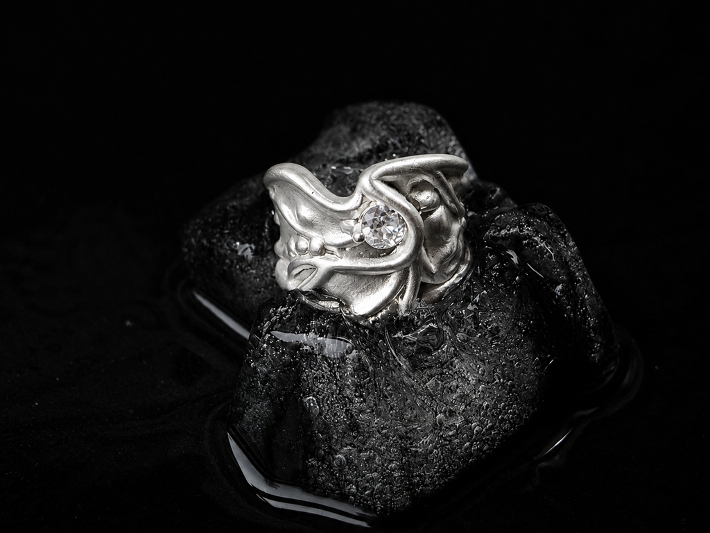 The Sea Rock Ring